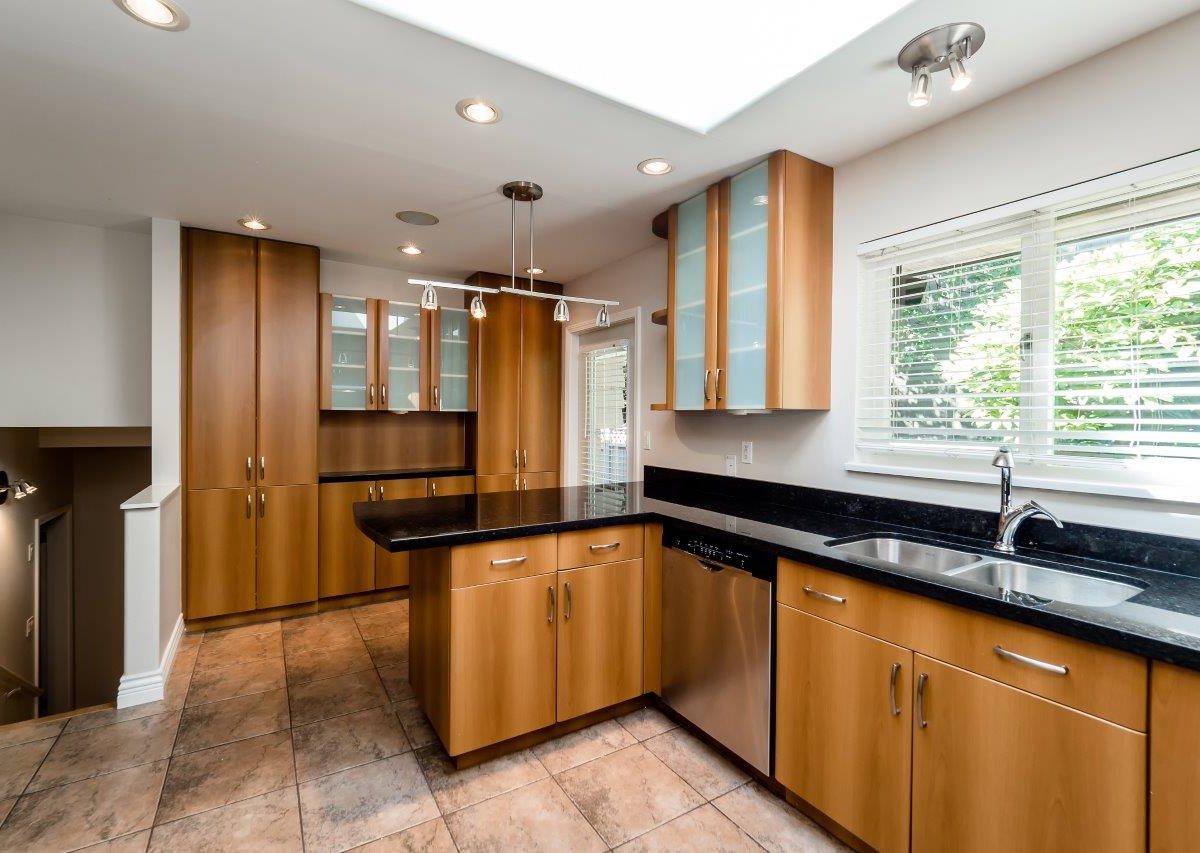 4041 Ripple Place, West Vancouver BC V7V 3L3