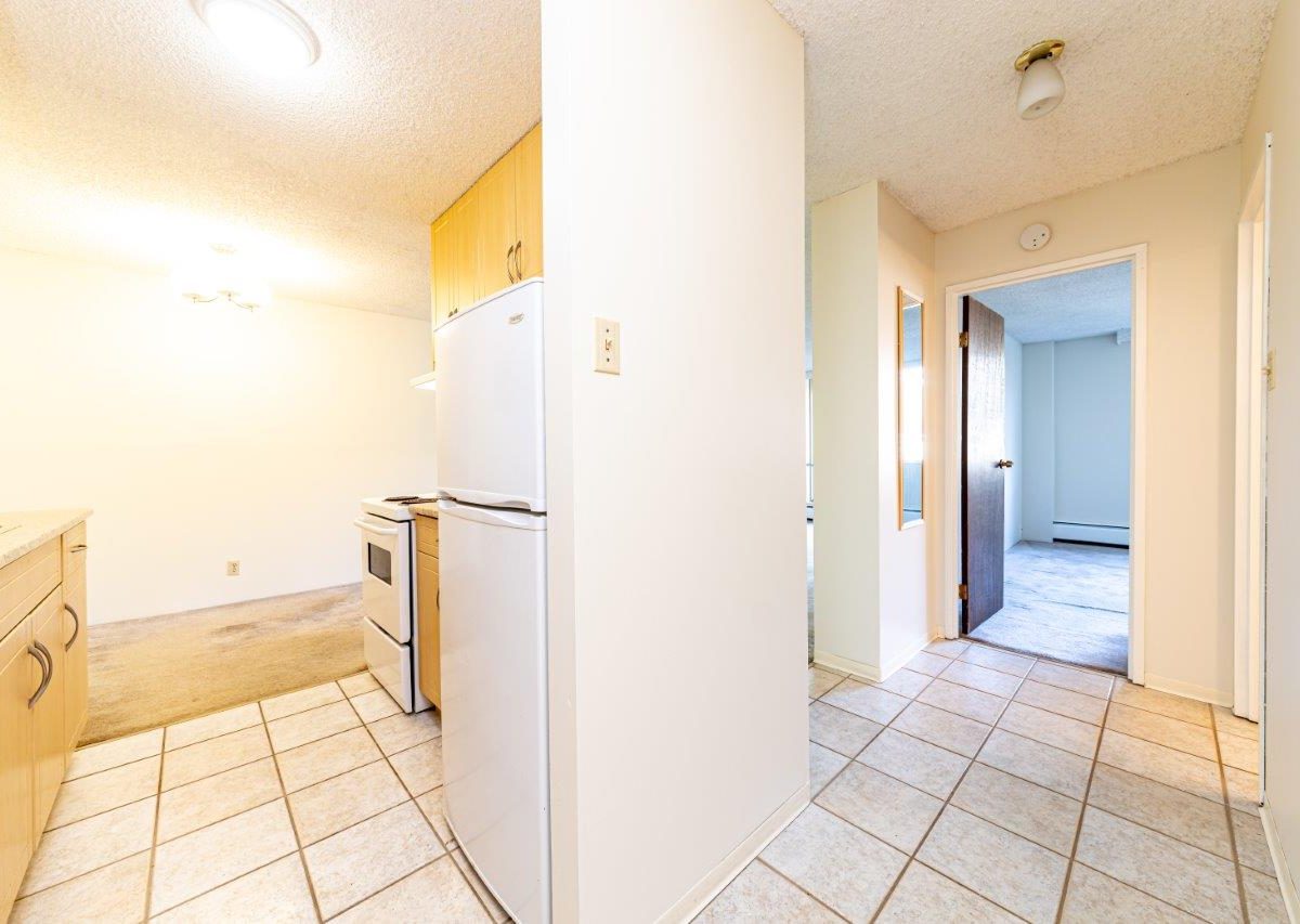 #818 - 2012 Fullerton Ave., North Vancouver, V7P 3E3