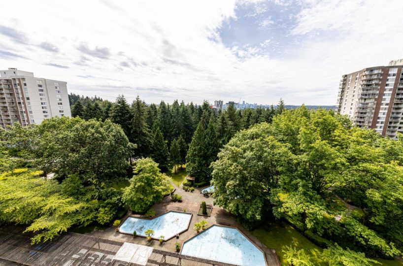 1113 - 2012 Fullerton Ave., North Vancouver, BC V7P 3E3