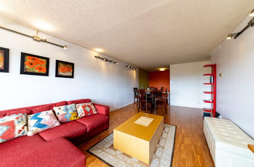 1113 - 2012 Fullerton Ave., North Vancouver, BC V7P 3E3
