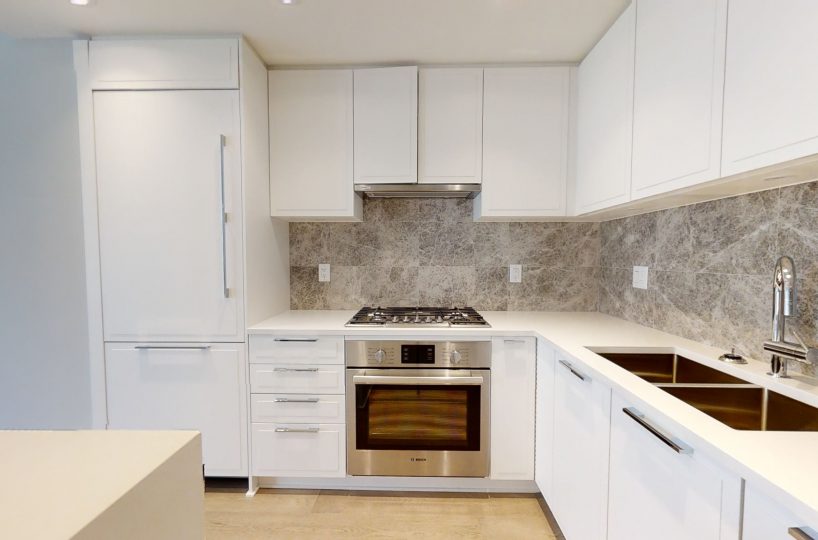 #404 - 118 Carrie Cates Court, North Vancouver BC V7M 0G6