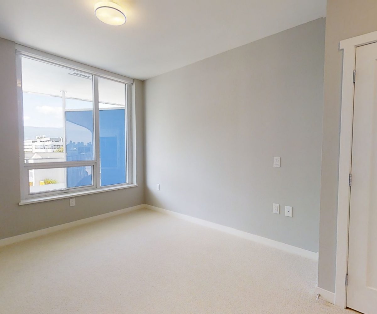 #404 - 118 Carrie Cates Court, North Vancouver BC V7M 0G6
