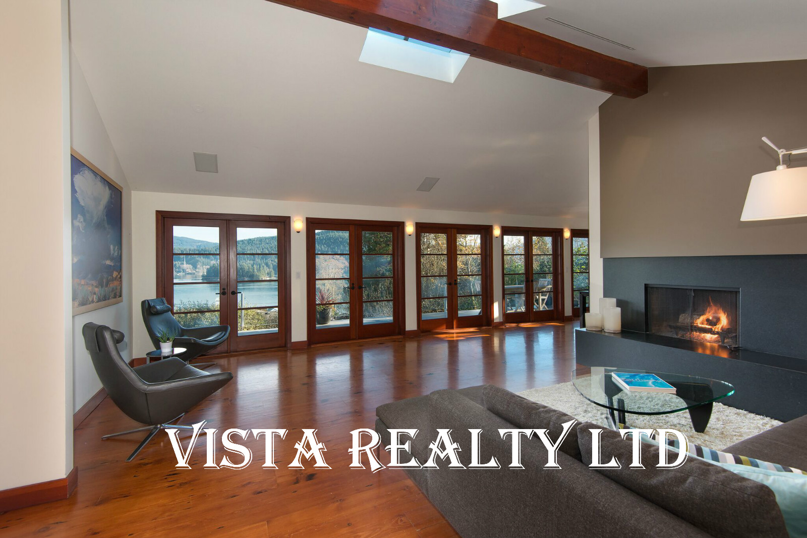 744 Roslyn Blvd, North Vancouver BC V7G 1P3 - Vista Realty - Property ...