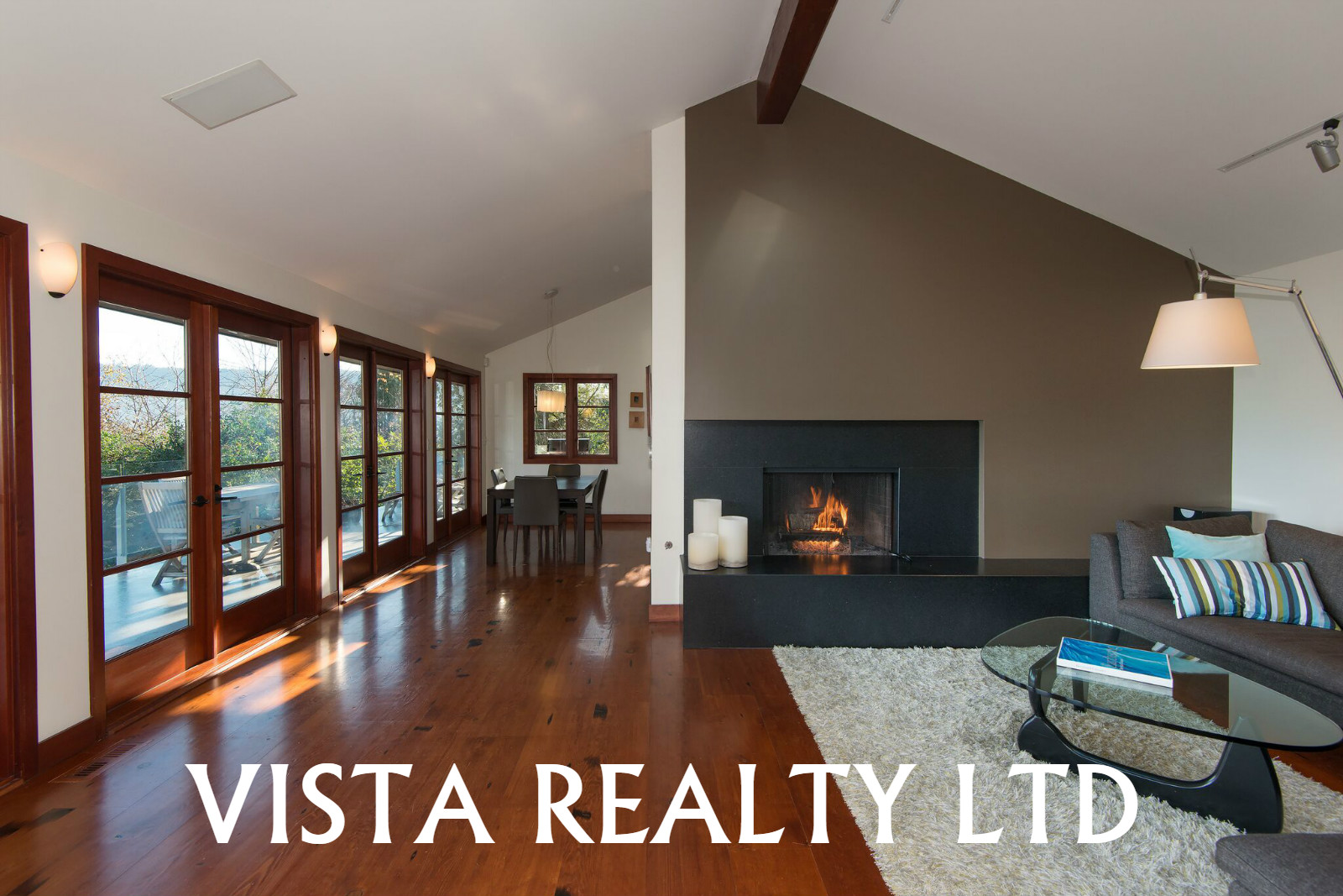 744 Roslyn Blvd, North Vancouver BC V7G 1P3 - Vista Realty - Property ...