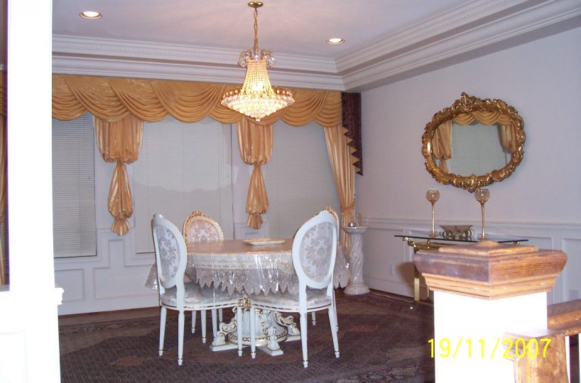 1565 Tyrol Place, West Vancouver V7S 3G5