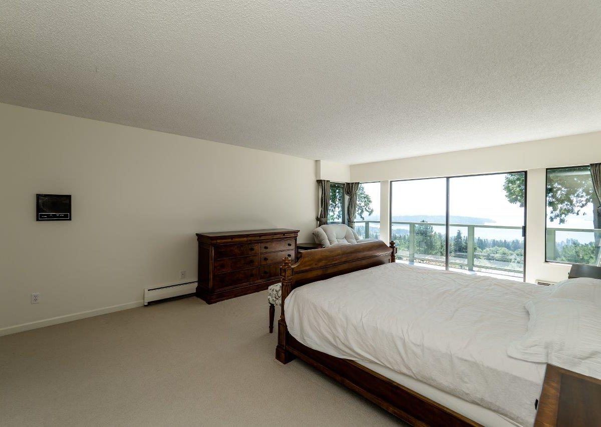 1375 Tyrol Road, West Vancouver V7S 2L5