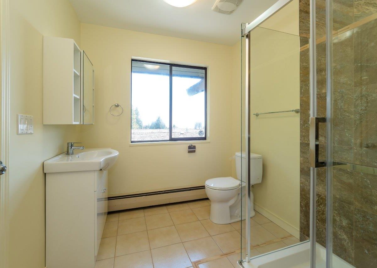 1375 Tyrol Road, West Vancouver V7S 2L5