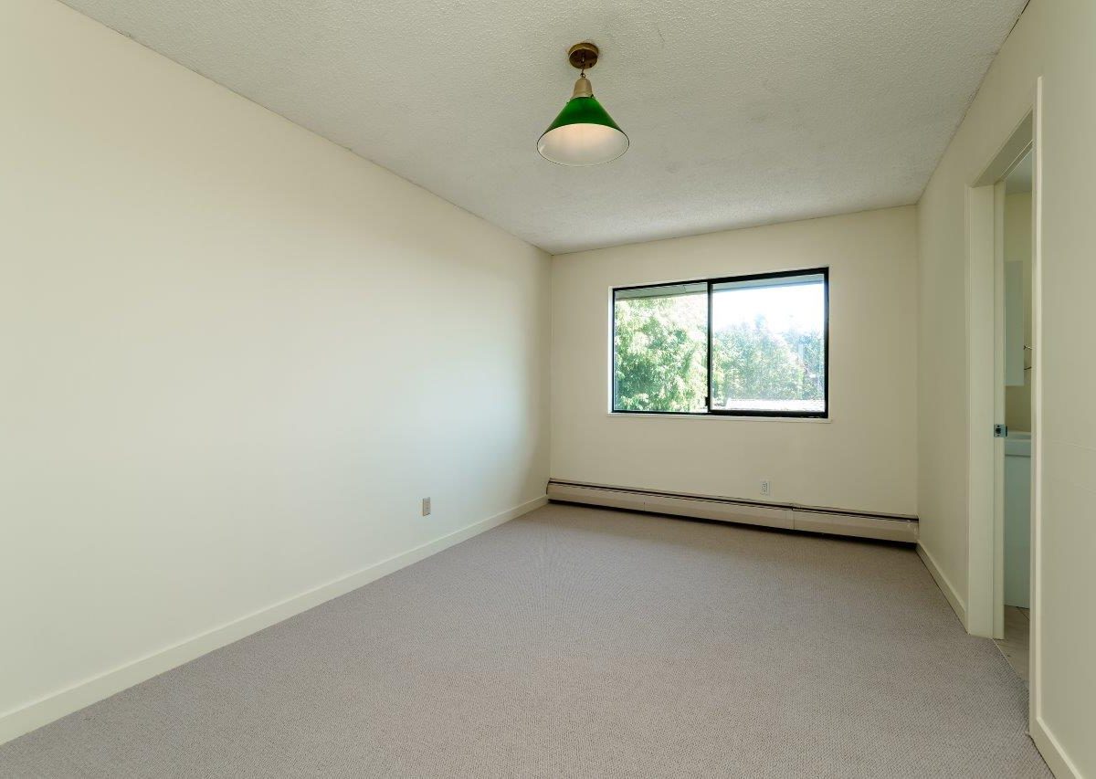 1375 Tyrol Road, West Vancouver V7S 2L5