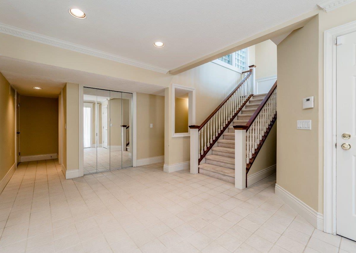 1565 Tyrol Place, West Vancouver V7S 3G5