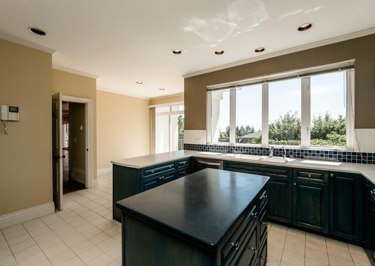 1565 Tyrol Place, West Vancouver V7S 3G5