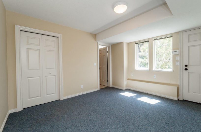 1565 Tyrol Place, West Vancouver V7S 3G5