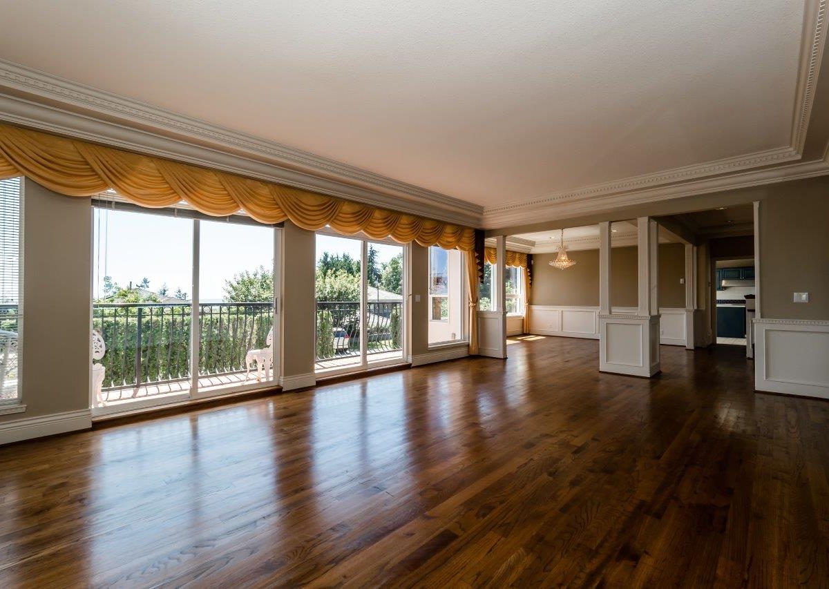 1565 Tyrol Place, West Vancouver V7S 3G5