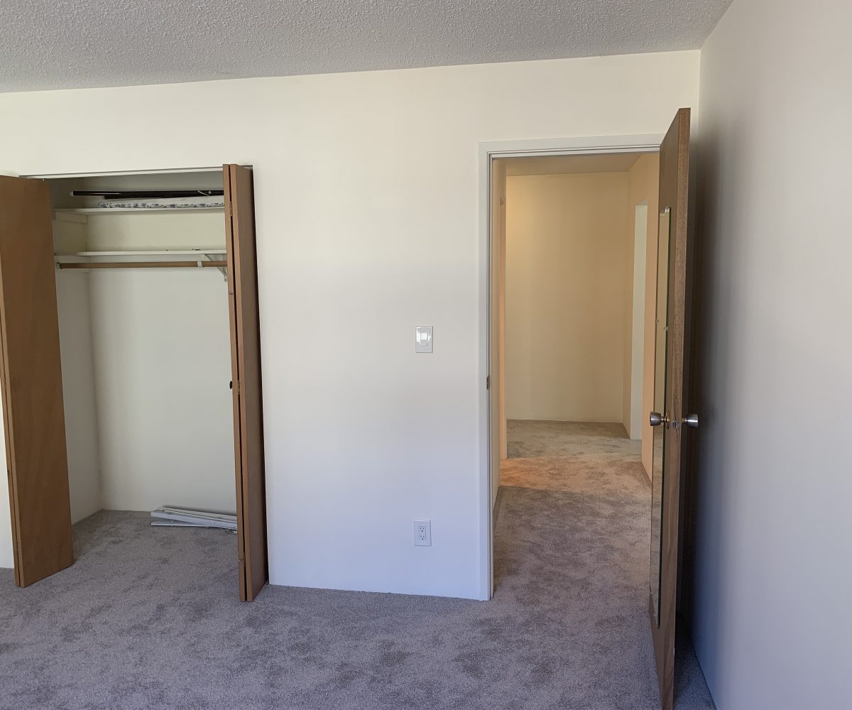 #205 - 14834 North Bluff Road, White Rock, BC, V4B 3E3