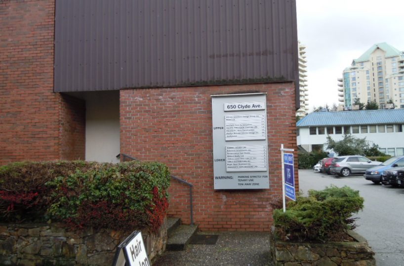Prime Office Space #17 - 650 Clyde Ave, West Vancouver