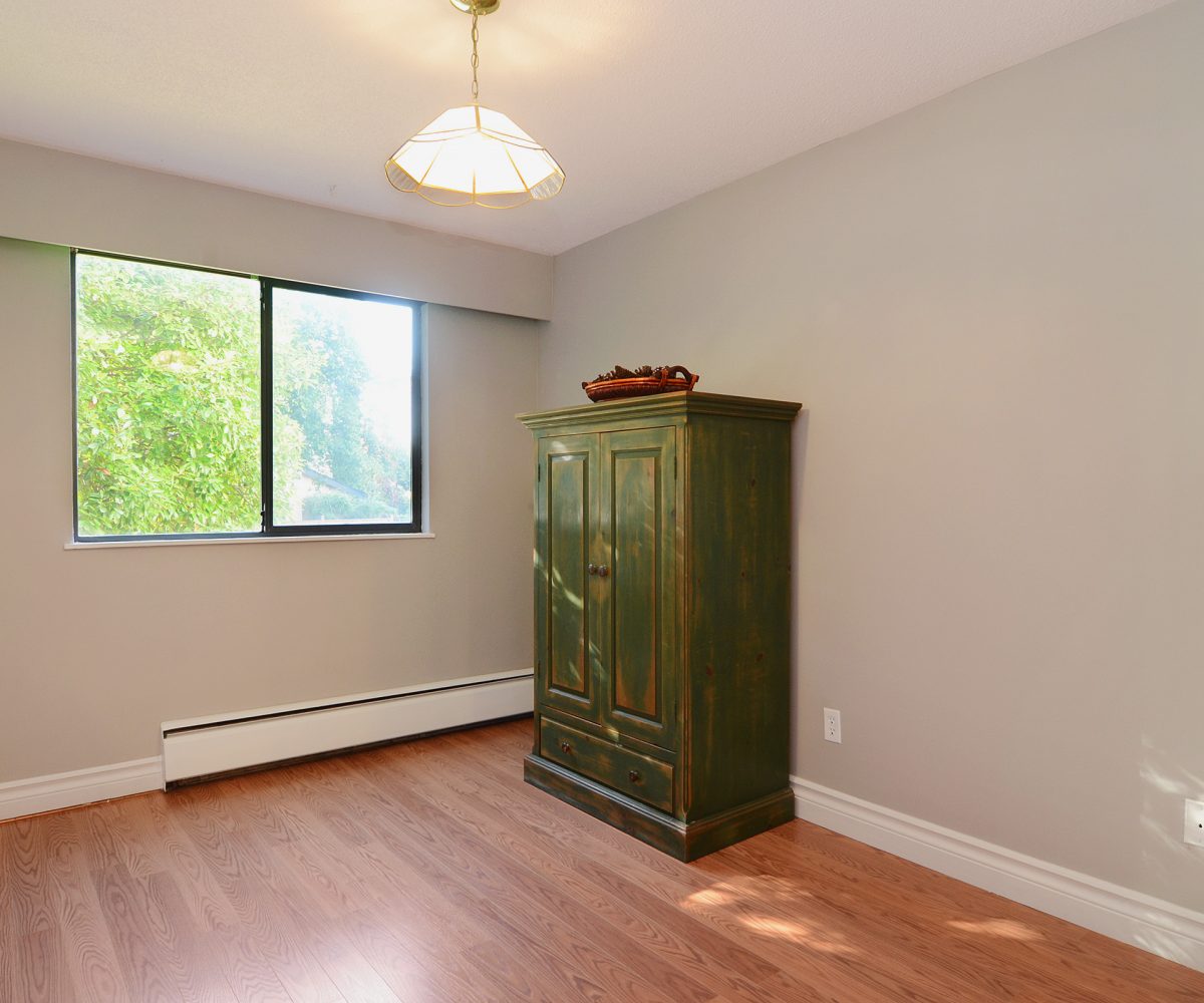 #104 – 170 3rd Street East, North Vancouver BC V7L 1E6 - RENT IT FURNISHED