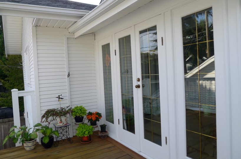 3273 11th Avenue W, Vancouver BC V6K 2M9