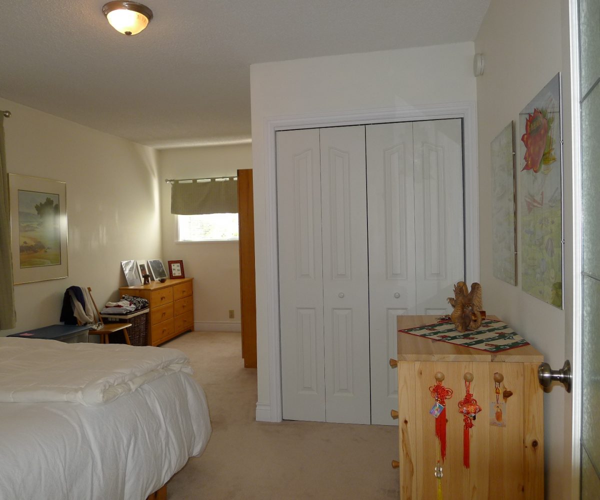 3273 11th Avenue W, Vancouver BC V6K 2M9