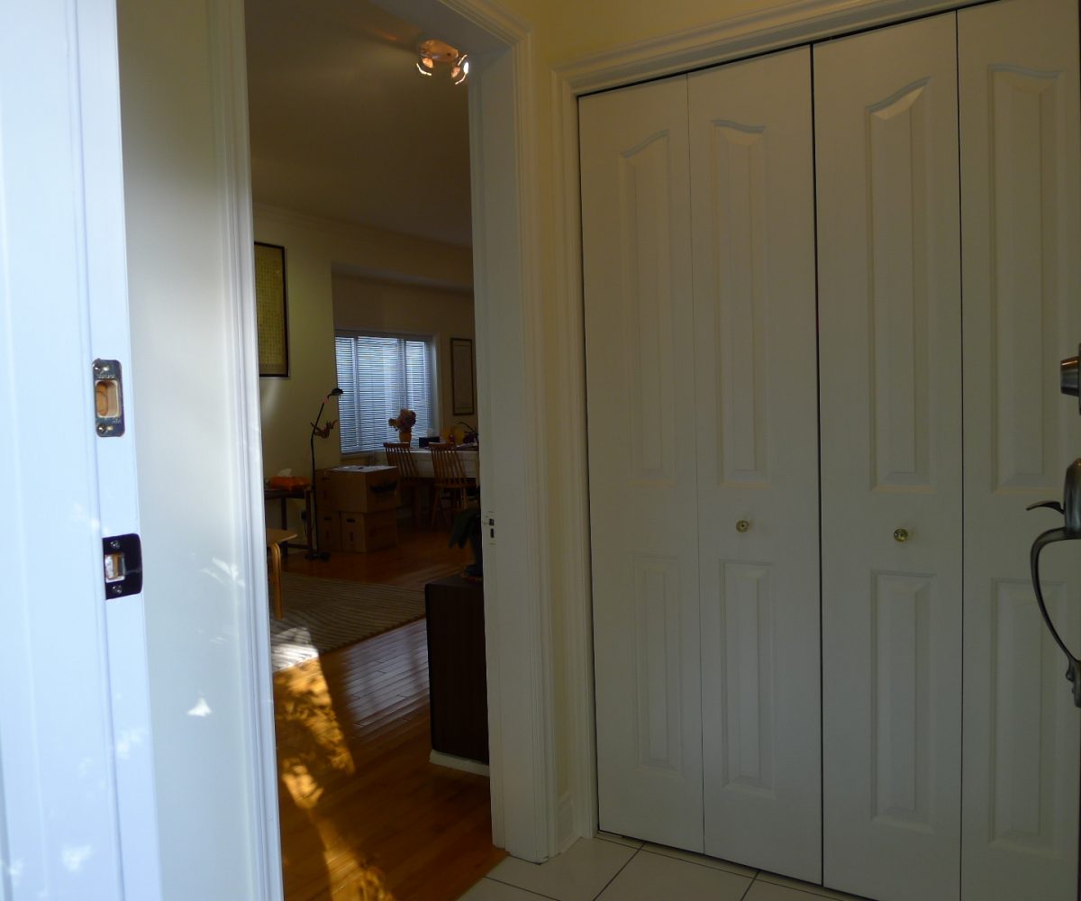 3273 11th Avenue W, Vancouver BC V6K 2M9