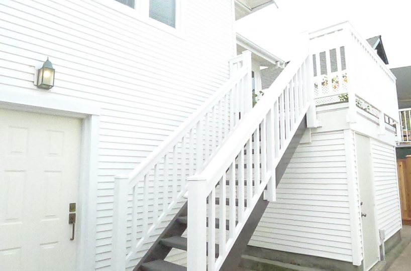 3273 11th Avenue W, Vancouver BC V6K 2M9