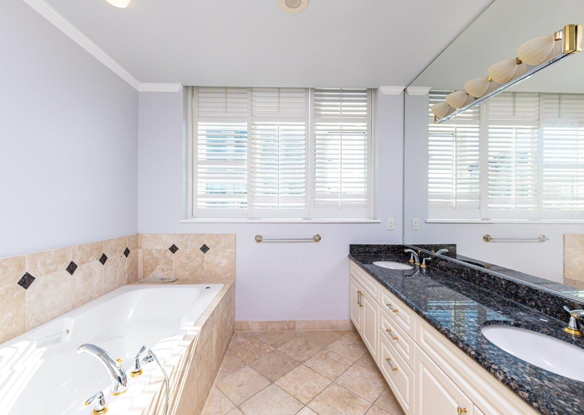PH2 - 1777 Bayshore Drive, Vancouver, BC V6G 3H2