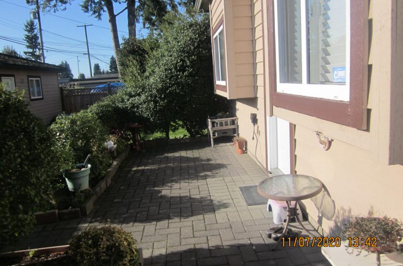 1945 St. Andrews Ave., North Vancouver, BC  V7L 3M1