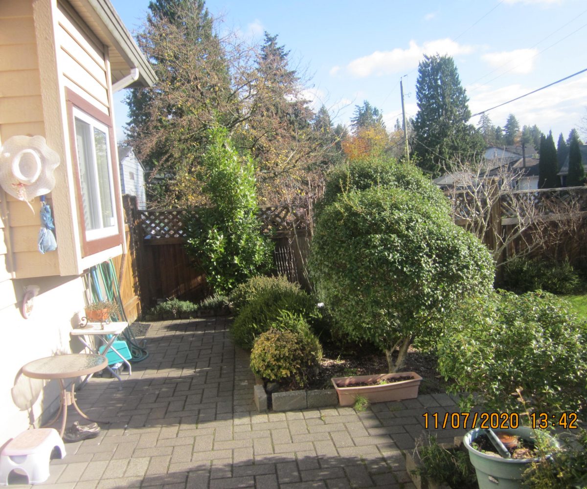 1945 St. Andrews Ave., North Vancouver, BC  V7L 3M1