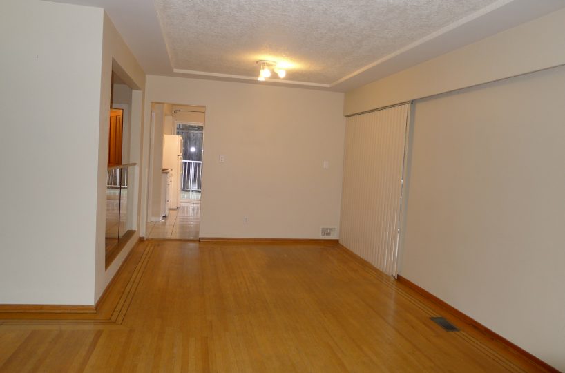 660 Blueridge Avenue, North Vancouver BC V7R 2J3