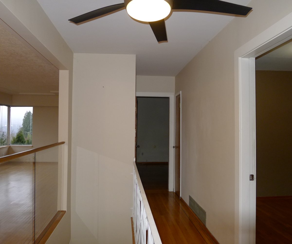 660 Blueridge Avenue, North Vancouver BC V7R 2J3