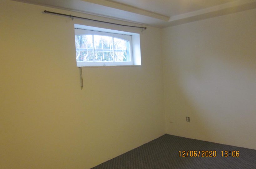 3055 Alberta St., Vancouver, BC V5Y 3M1