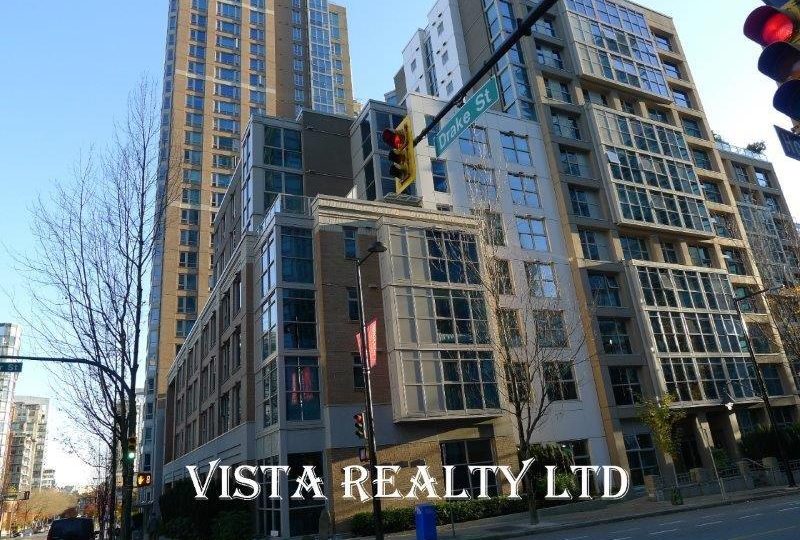 #906 - 388 Drake Street, Vancouver BC V6B 6A8