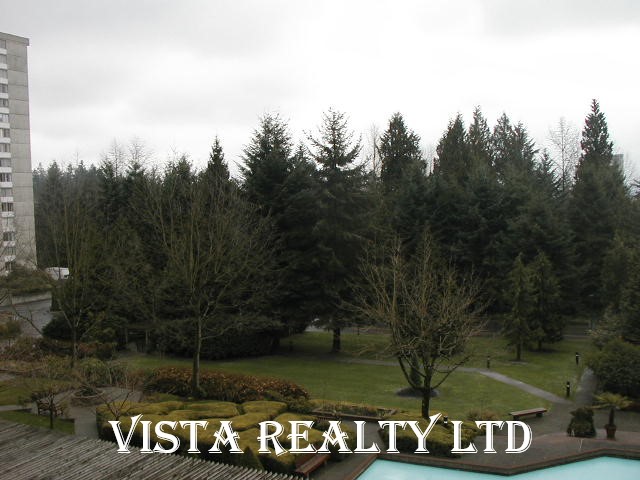 304 - 2012 FULLERTON AVE., NORTH VANCOUVER, BC V7P 3E3