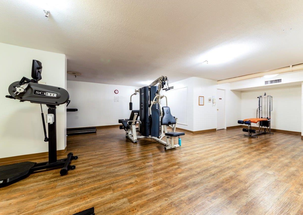 304 - 2012 FULLERTON AVE., NORTH VANCOUVER, BC V7P 3E3