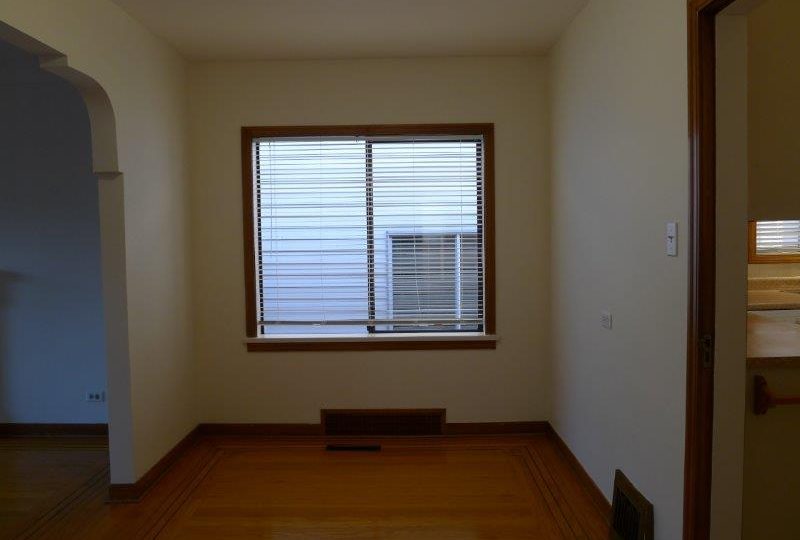 2750 Oxford Street, Vancouver V5K 1N4