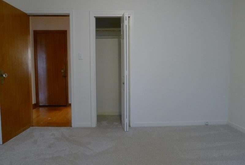 2750 Oxford Street, Vancouver V5K 1N4