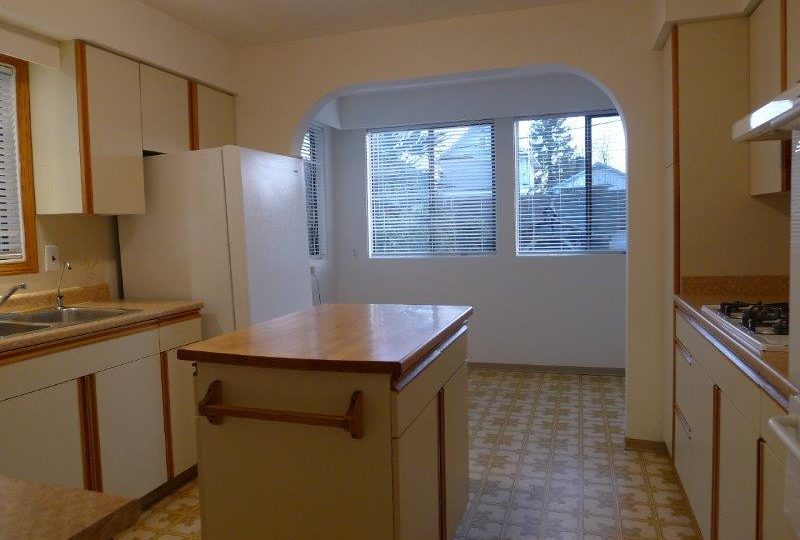 2750 Oxford Street, Vancouver V5K 1N4