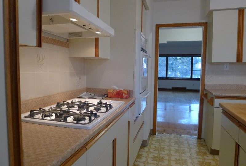 2750 Oxford Street, Vancouver V5K 1N4