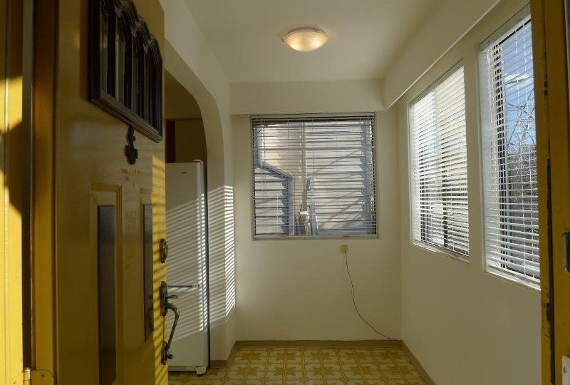 2750 Oxford Street, Vancouver V5K 1N4