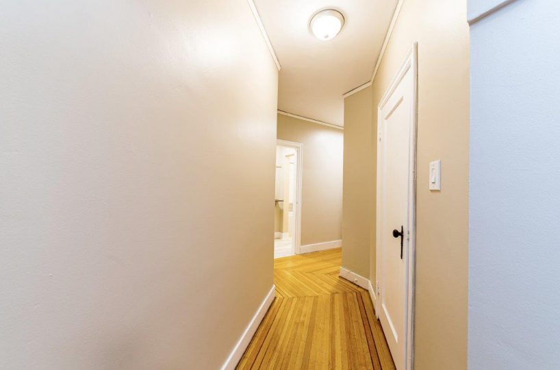 #10 - 1390 West 14th Ave, Vancouver BC V6H 1R1