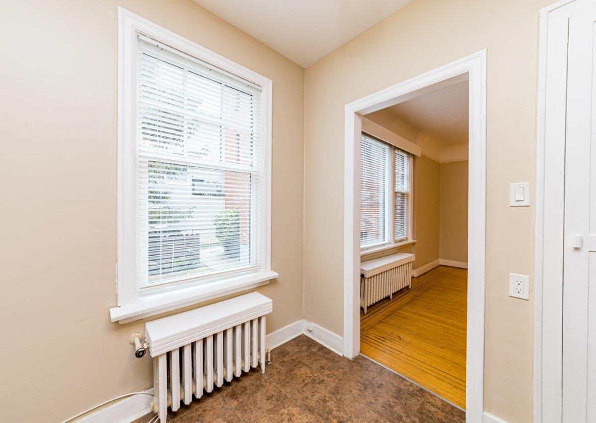 #10 - 1390 West 14th Ave, Vancouver BC V6H 1R1