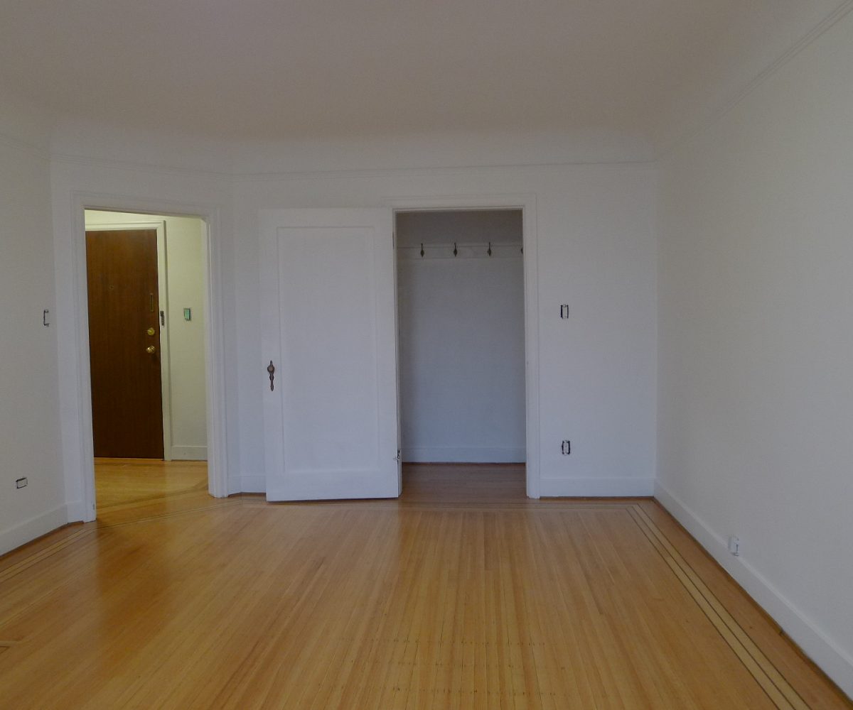 #7 - 1390 14th Ave W, Vancouver V6H 1R1