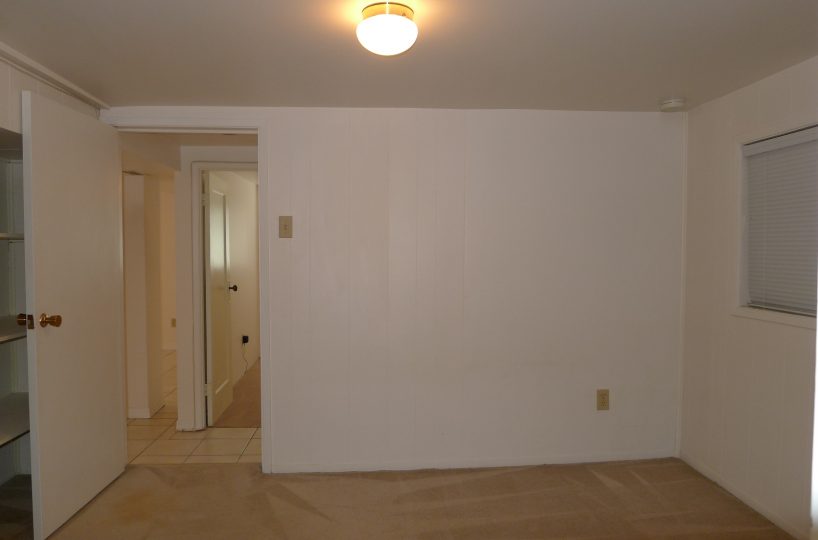 Ground Level - 3273 11th Avenue W, Vancouver BC V6K 2M9