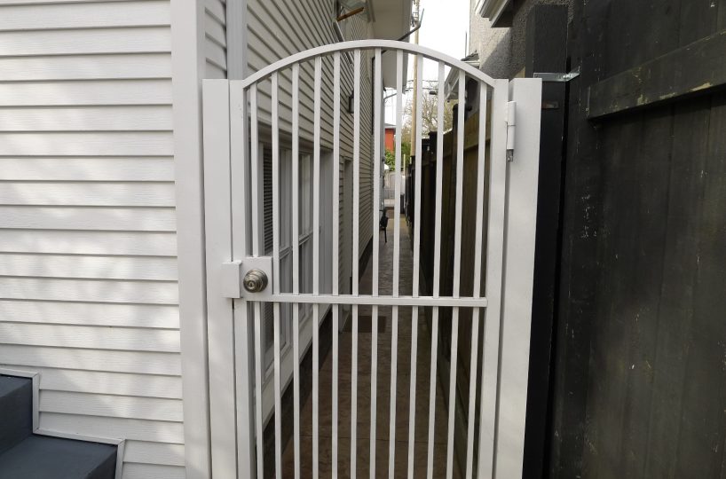Ground Level - 3273 11th Avenue W, Vancouver BC V6K 2M9