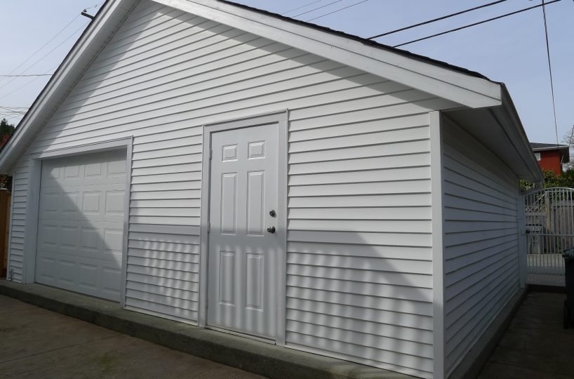 Ground Level - 3273 11th Avenue W, Vancouver BC V6K 2M9