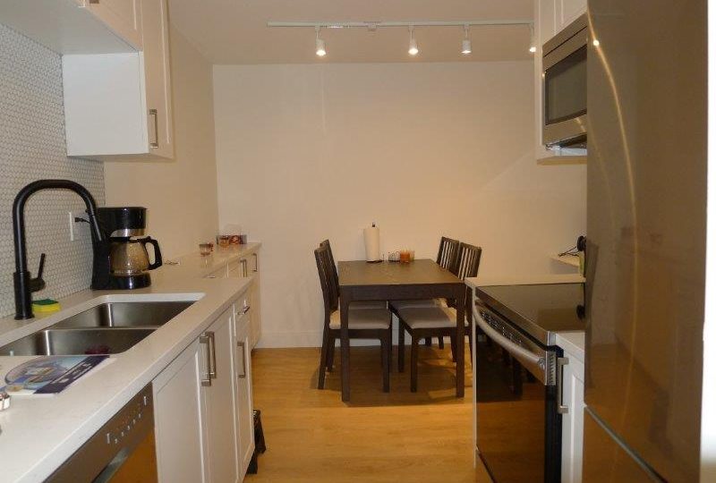 #307 - 1717 13th Avenue W, Vancouver BC V6J 2H2