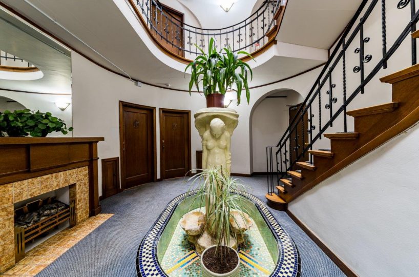 #11 - 1390 West 14th Ave, Vancouver BC V6H 1R1