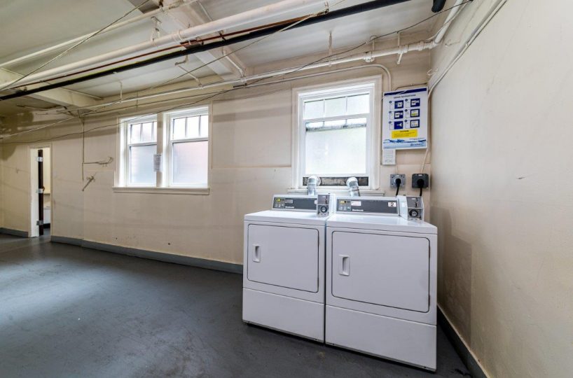 #11 - 1390 West 14th Ave, Vancouver BC V6H 1R1