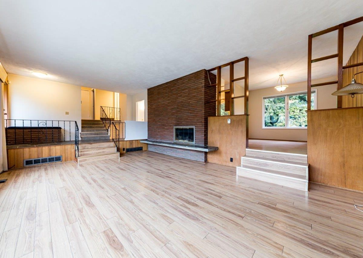 5038 Shirley Ave, North Vancouver, BC, V7R 3W6