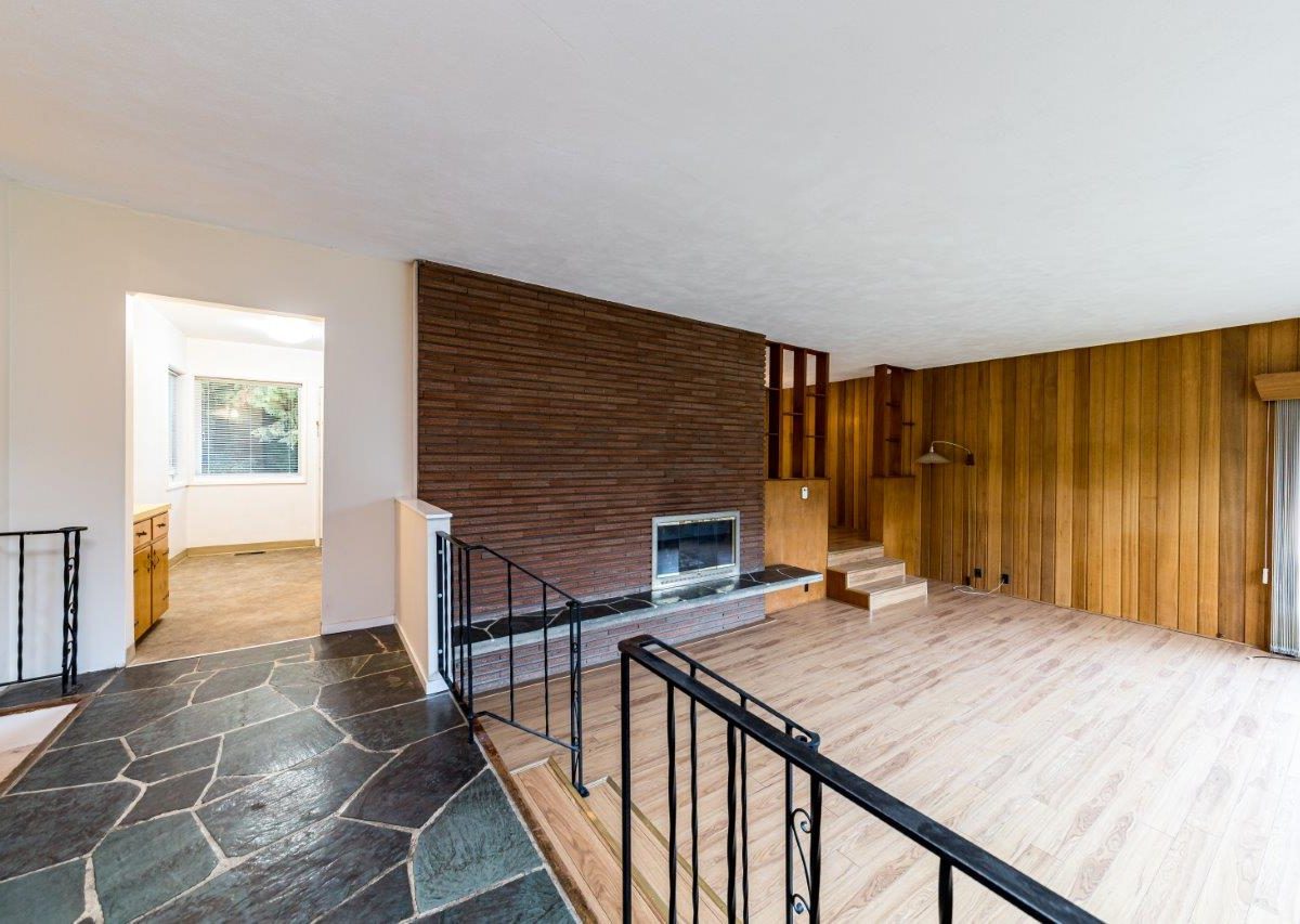 5038 Shirley Ave, North Vancouver, BC, V7R 3W6