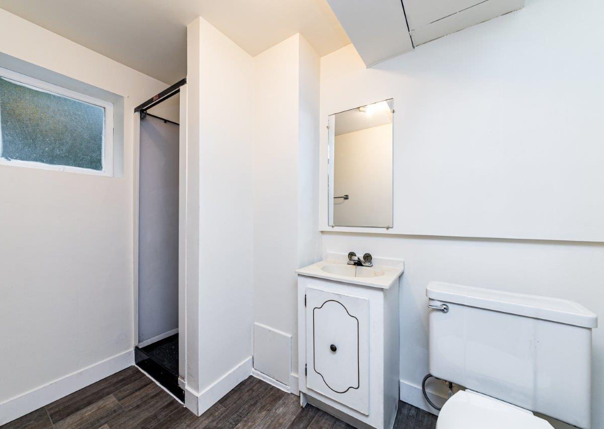 5038 Shirley Ave, North Vancouver, BC, V7R 3W6