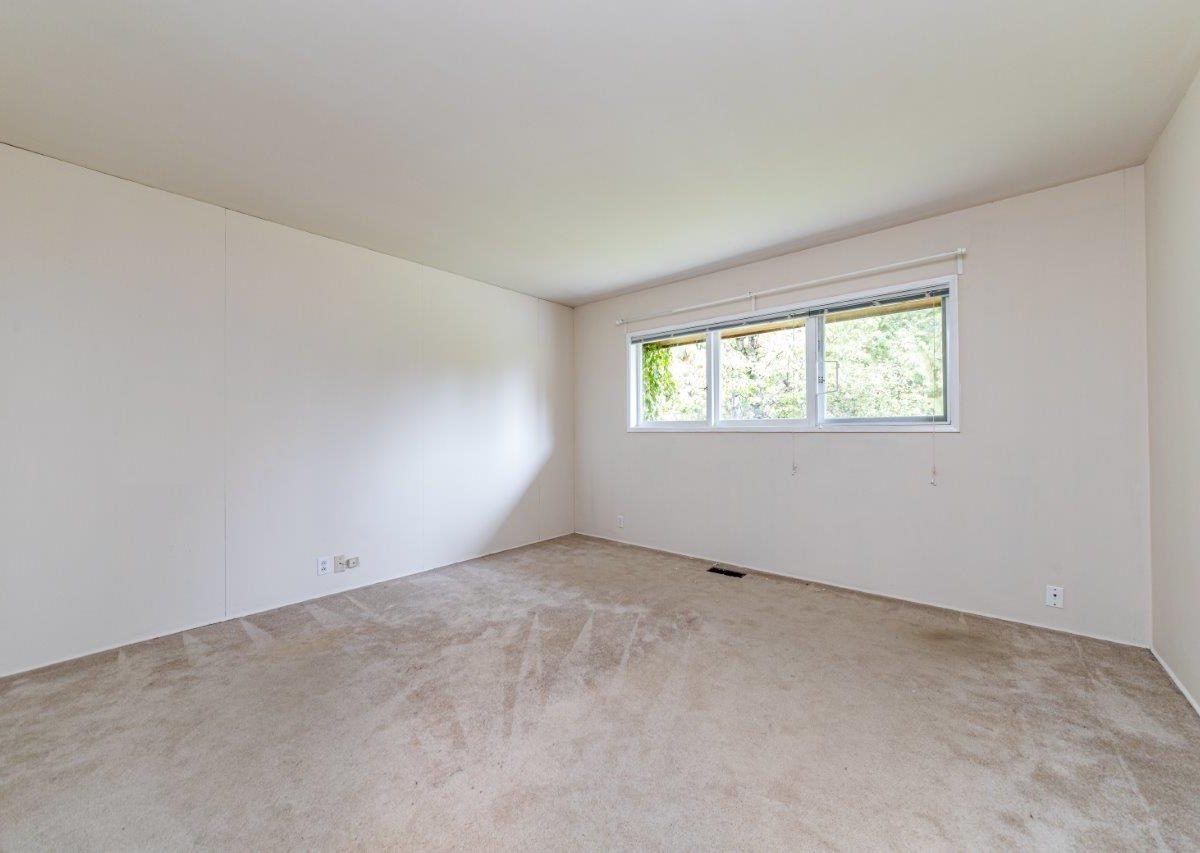 5038 Shirley Ave, North Vancouver, BC, V7R 3W6